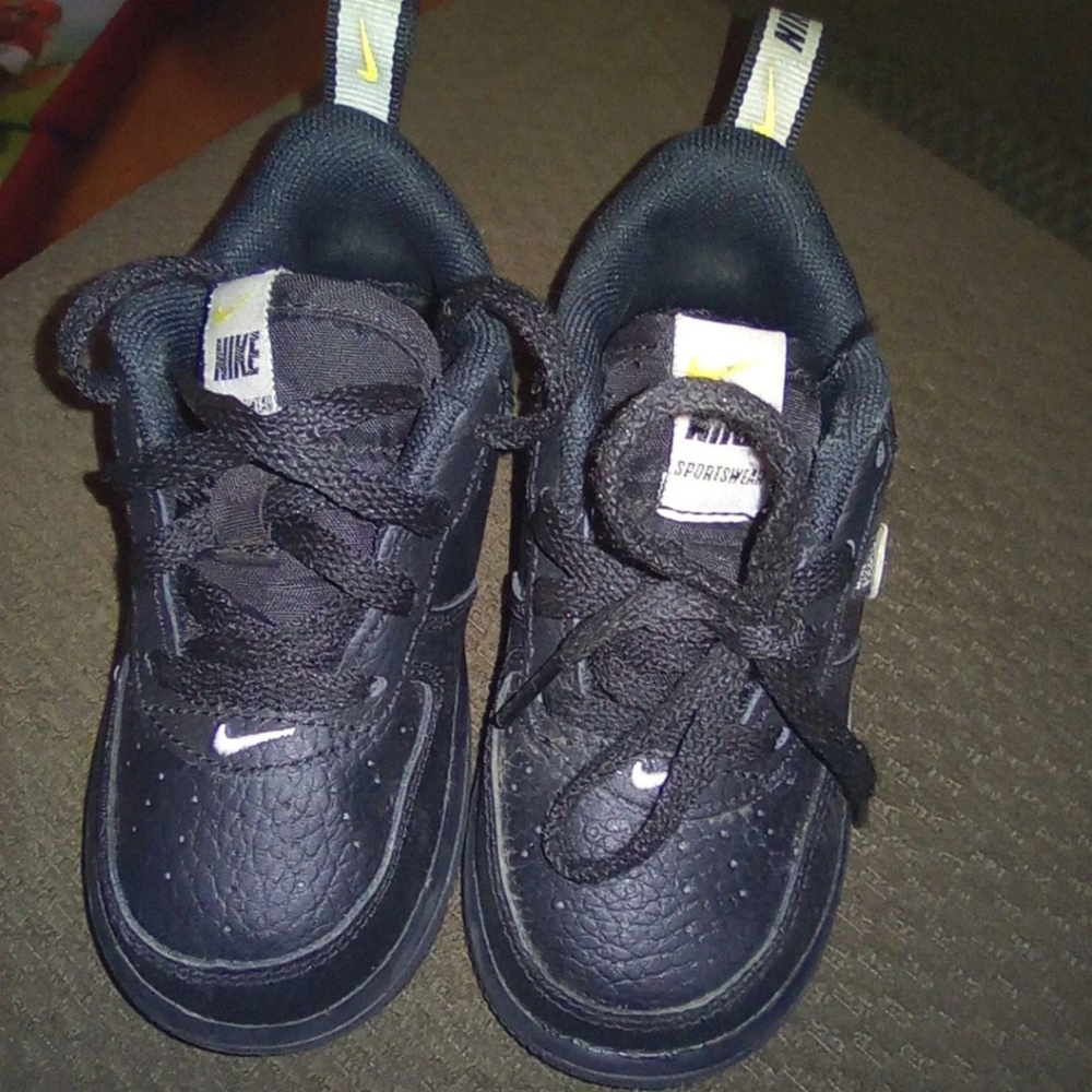 Toddler nikes
